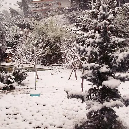 L'amagatall Del Montnegre Chalet